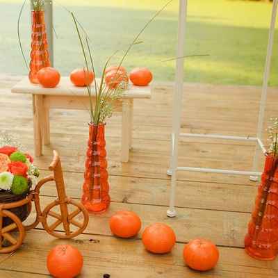 Autumn orange wedding ceremony decor