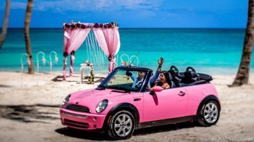 Beach pink wedding transport