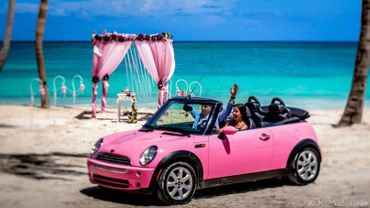 Beach pink wedding transport Beach pink wedding transport