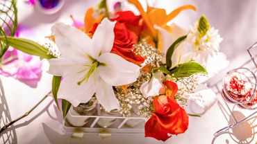 Orange wedding floral decor Orange wedding floral decor