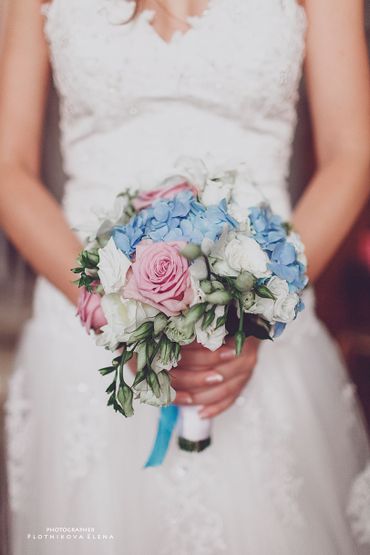 Pink rose wedding bouquet Pink rose wedding bouquet