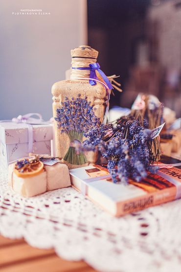 Purple wedding reception decor Purple wedding reception decor