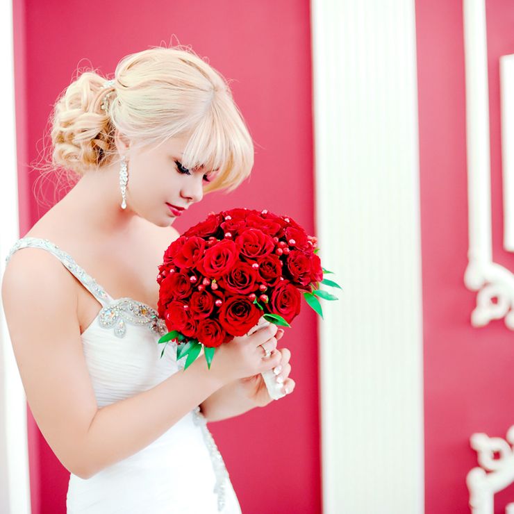Red and white wedding