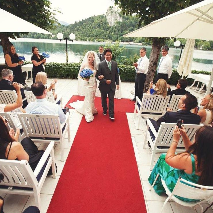 Amanda and Pablo's wedding at Lake Bled, Slovenia; Photos: Uroš Čuden