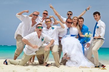Overseas white wedding guests