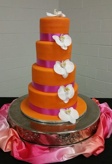 Orange wedding cakes