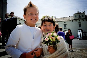 Kids at wedding