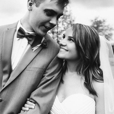 Outdoor wedding photo session ideas