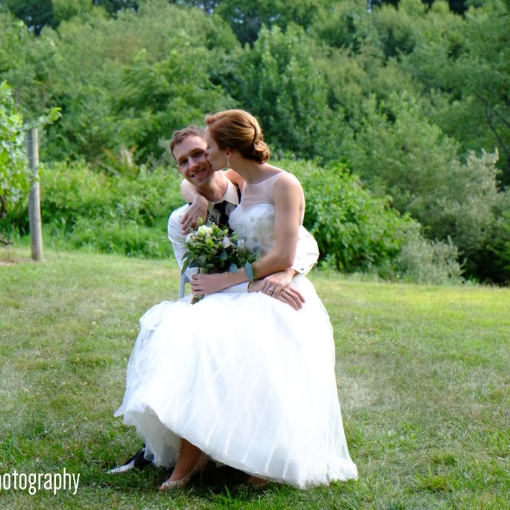 Lisa and Casey at Monterre Vineyards