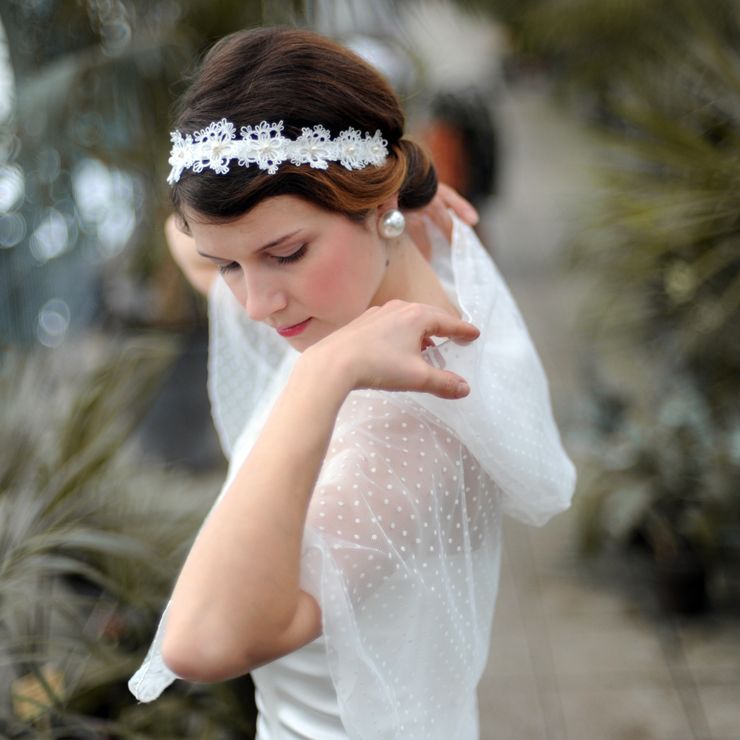 white boho feel flowery headband with white pearls and pure silk