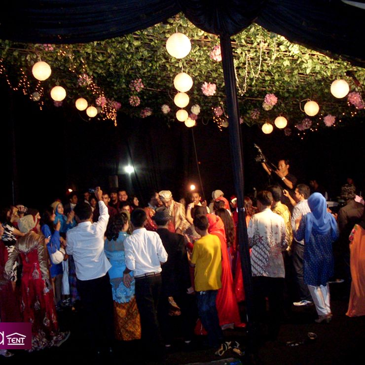 Sewa Tenda Dekorasi ( Konfensional ) Event Wedding TMII ( Taman Mini Indonesia Indah )
