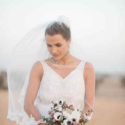 White anemone wedding bouquet