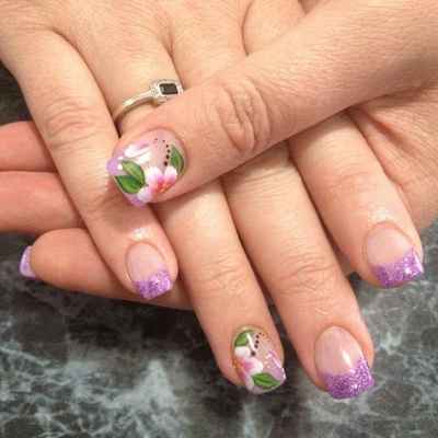 Pink wedding nail design