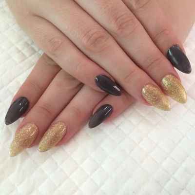 Black wedding nail design