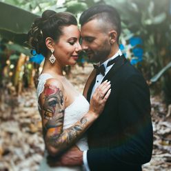 Outdoor wedding photo session ideas