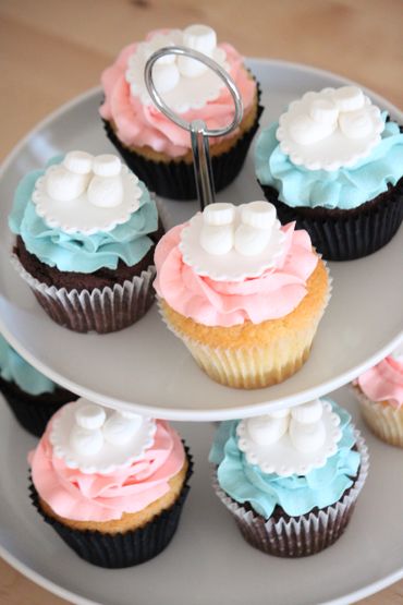 Blue wedding cupcakes