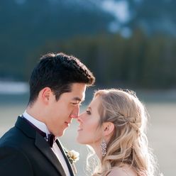 Outdoor wedding photo session ideas