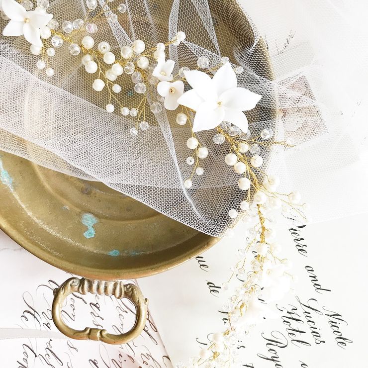 Bridal jewelry and accessories