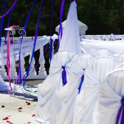 Blue wedding ceremony decor