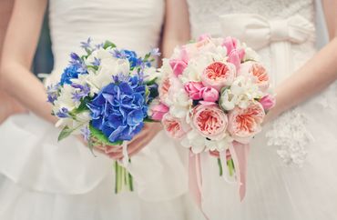 Spring pink rose wedding bouquet