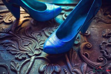 Vintage blue wedding shoes