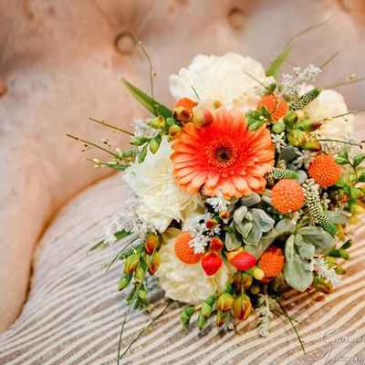 Autumn orange carnation wedding bouquet