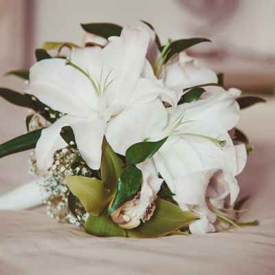 Lilly wedding bouquet