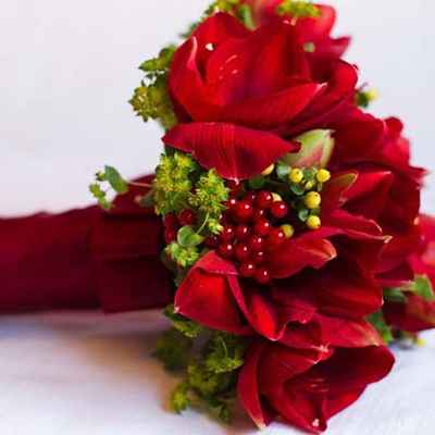 Red tulip wedding bouquet